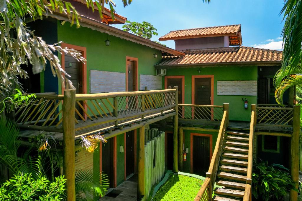 Experiências Incríveis Esperam por Você no Sul de Ilhabela!
Localizada ao sul da ilha, a Velinn Pousada Catamarã Brasil oferece uma experiência única, onde a natureza encontra o conforto, sendo o destino ideal para quem busca relaxamento e beleza natural